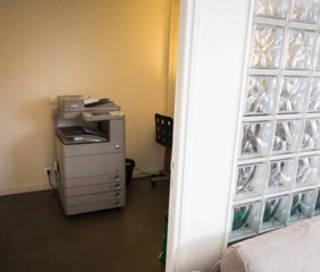 Open Space  2 postes Coworking Rue des Caillots Montreuil 93100 - photo 7